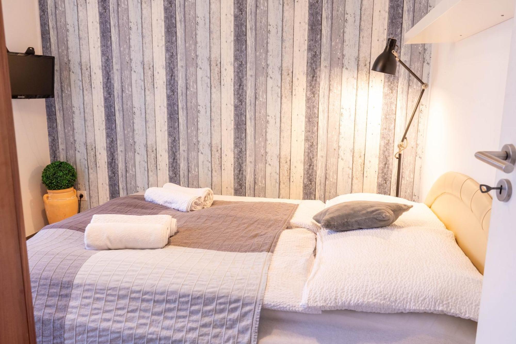 Cac Wellness Apartment Siofok Dış mekan fotoğraf